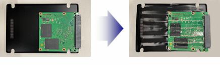 SSDは、専用の機器にてデバイス全体を圧壊する方法で実施します。